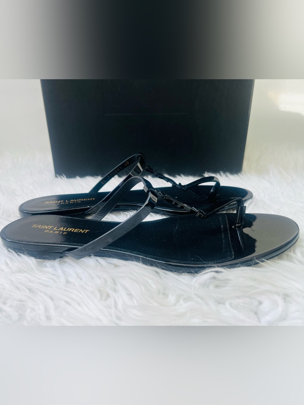 Yves Saint Laurent YSL Cassandra Sandals - Picture 5 of 8